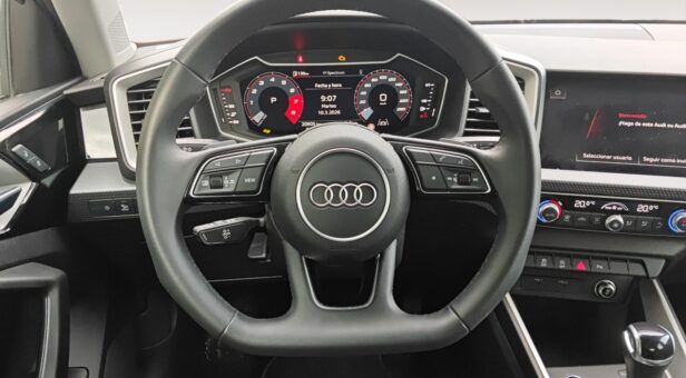 AUDI A1 BERLINA CON PORTON 1.0 30 TFSI S TR ADRENAL BLACK SPORTBACK 116 5p