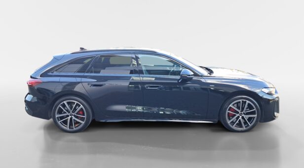 AUDI A5 FAMILIAR 2.0 PHEV E-HYBR QUA 220 BLACK LINE AVANT 299 5p AUDI A5 FAMILIAR 2.0 PHEV E-HYBR QUA 220 BLACK LINE AVANT 299 5p