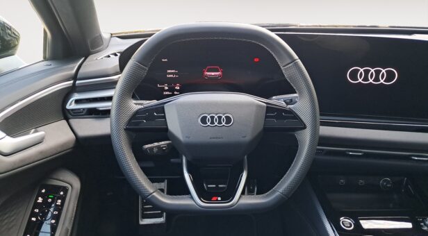 AUDI A5 FAMILIAR 2.0 PHEV E-HYBR QUA 220 BLACK LINE AVANT 299 5p AUDI A5 FAMILIAR 2.0 PHEV E-HYBR QUA 220 BLACK LINE AVANT 299 5p