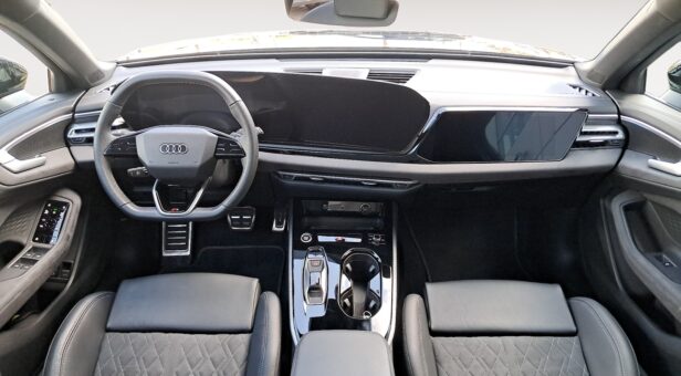 AUDI A5 FAMILIAR 2.0 PHEV E-HYBR QUA 220 BLACK LINE AVANT 299 5p AUDI A5 FAMILIAR 2.0 PHEV E-HYBR QUA 220 BLACK LINE AVANT 299 5p