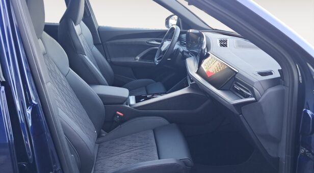 AUDI Q5 TODOTERRENO 2.0 E-HYBRID 220KW BLACK LINE S TR QUATT 299 5p
