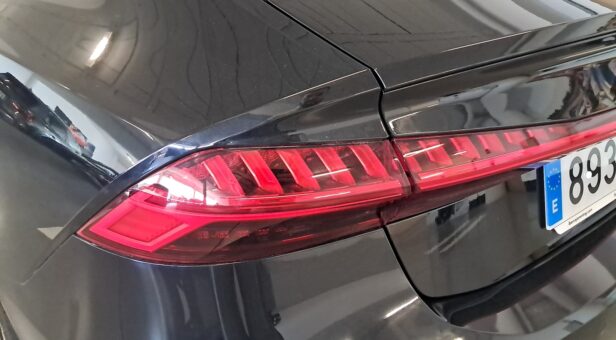 AUDI A7 BERLINA CON PORTON 3.0 50 TDI TIP QUATTRO BLACK LINE SPORTB 286 5p