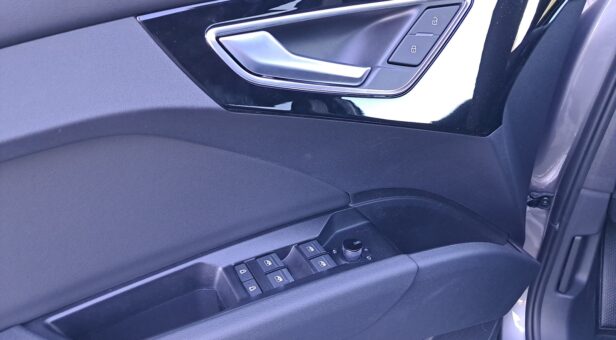 AUDI Q4 SPORTBACK E-TRON TODOTERRENO BEV 82KWH 45 E-TRON S LINE AUTO 286 5p