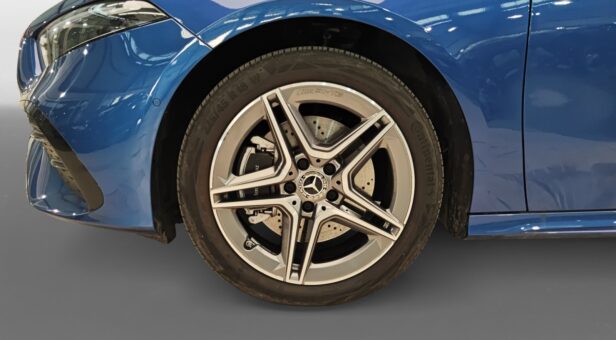MERCEDES A-CLASS A 250 e