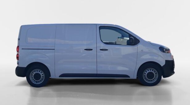 TOYOTA PROACE FURGON 1.5D 88KW L1 GX 120 4p