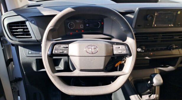 TOYOTA PROACE FURGON 1.5D 88KW L1 GX 120 4p
