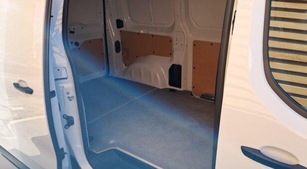 TOYOTA PROACE FURGON 1.5D 88KW L1 GX 120 4p