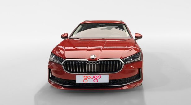 SKODA SUPERB FAMILIAR 1.5 TSI PHEV 110KW DSG L&K COMBI 150 5p SKODA SUPERB FAMILIAR 1.5 TSI PHEV 110KW DSG L&K COMBI 150 5p