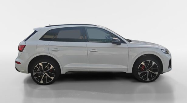 AUDI Q5 TODOTERRENO 2.0 40 TDI S TRONIC QUATTRO BLACK LINE 204 5p