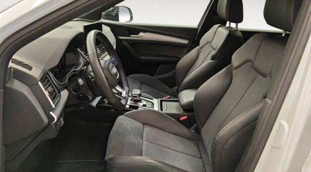 AUDI Q5 TODOTERRENO 2.0 40 TDI S TRONIC QUATTRO BLACK LINE 204 5p