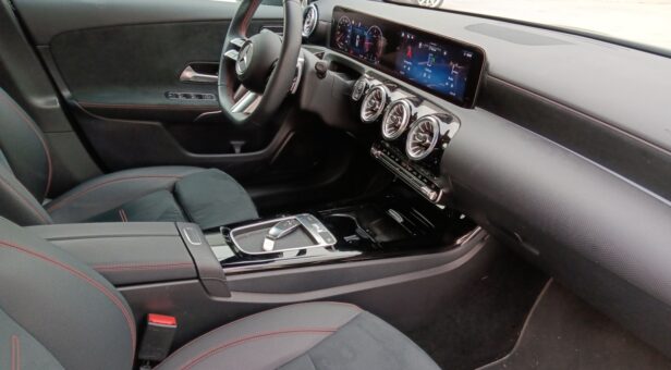 MERCEDES A-CLASS A 200 d MERCEDES A-CLASS A 200 d