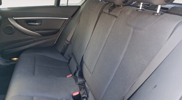 BMW SERIES 3 BMW 318 d