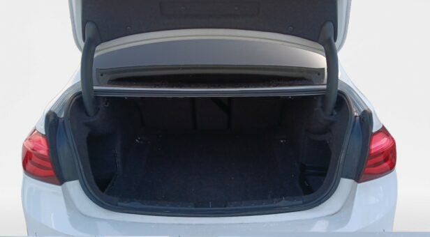 BMW SERIES 3 BMW 318 d