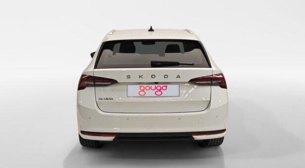 SKODA OCTAVIA FAMILIAR 2.0 TDI DESIGN 85KW 116 5p