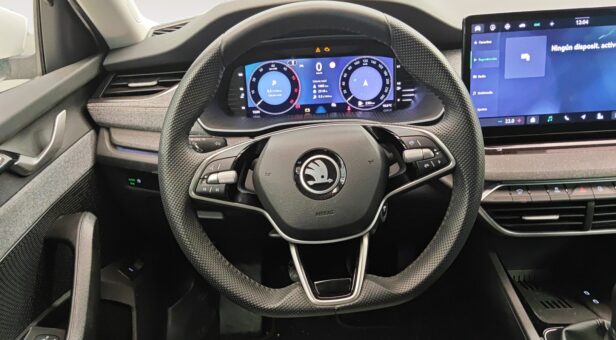 SKODA OCTAVIA FAMILIAR 2.0 TDI DESIGN 85KW 116 5p