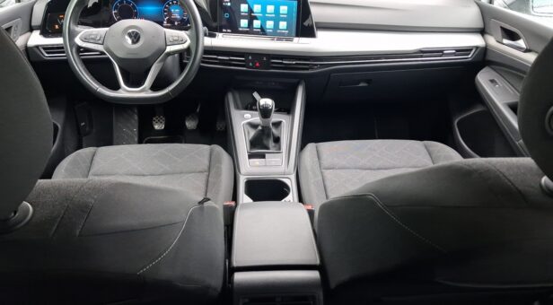 VOLKSWAGEN GOLF BERLINA CON PORTON 2.0 TDI 85KW LIFE 115 5p