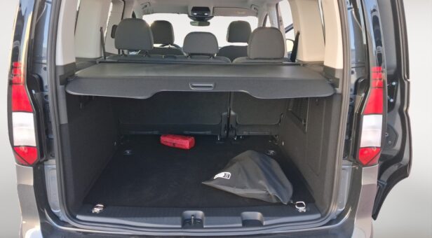 VOLKSWAGEN COMERCIALES CADDY Outdoor 5-asientos 1.5 TSI Hybrid 85 kW (116 CV) / 85 kW (116 CV) DSG 6 Vel.