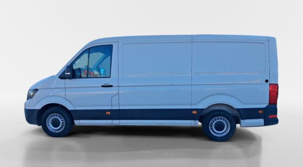VOLKSWAGEN COMERCIALES LCV CRAFTER 35 FURGON BATALLA MEDIA L3H2 2.0 TDI FWD 103 KW (140 cv) 6 VEL. 3500 KG