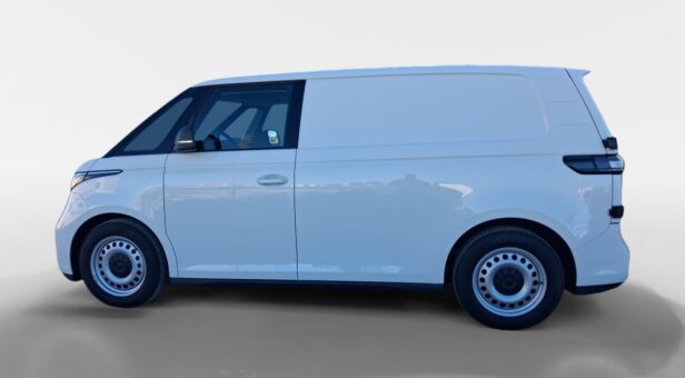 VOLKSWAGEN COMERCIALES ID. BUZZ Cargo Batalla Corta 210 kW (286 CV) 79 kWh Aut 1 Vel. VOLKSWAGEN COMERCIALES ID. BUZZ Cargo Batalla Corta 210 kW (286 CV) 79 kWh Aut 1 Vel.
