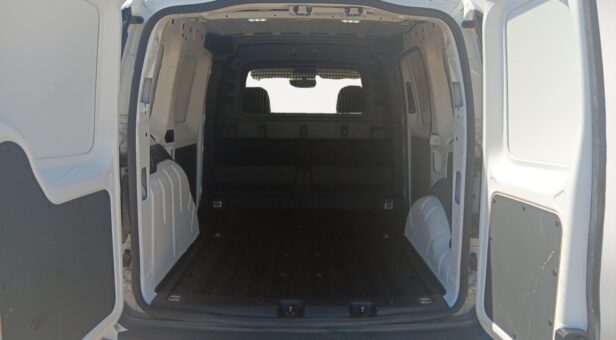 VOLKSWAGEN COMERCIALES LCV CADDY FURGON DERIVADO DE TURISM 2.0 TDI 55KW CARGO 75 4p VOLKSWAGEN COMERCIALES LCV CADDY FURGON DERIVADO DE TURISM 2.0 TDI 55KW CARGO 75 4p
