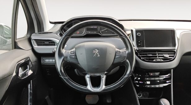 PEUGEOT 208 BERLINA CON PORTON 1.2L PURETECH 81KW SIGNATURE AUTO 110 5p