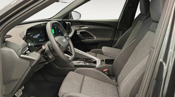 AUDI Q5 TODOTERRENO 2.0 40 TDI S TRONIC QUATTRO S LINE 204 5p