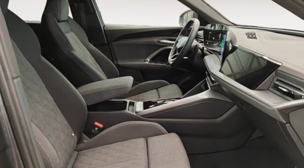 AUDI Q5 TODOTERRENO 2.0 40 TDI S TRONIC QUATTRO S LINE 204 5p