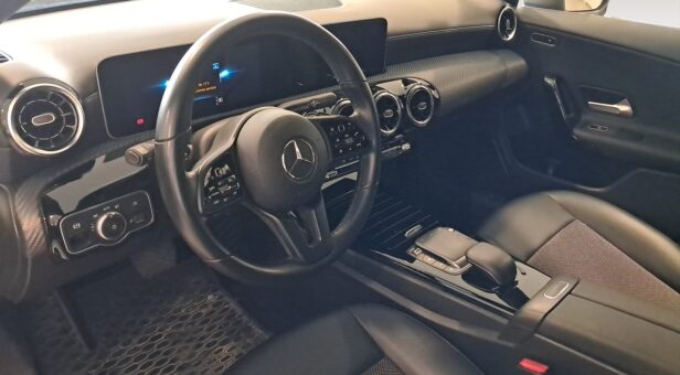 MERCEDES CLA-CLASS FAMILIAR 2.1 CLA 200 D DCT SHOOTING BRAKE 136 5p