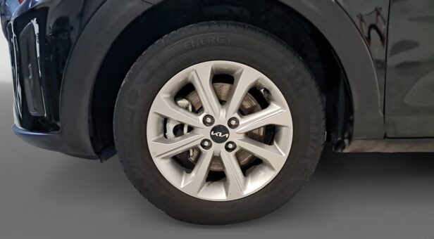 KIA STONIC 1.2 DPI CONCEPT 84 5p