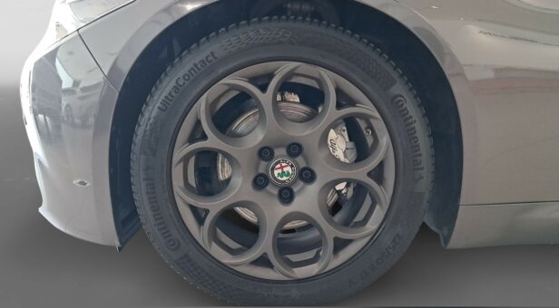 ALFA ROMEO GIULIA SEDAN 2.2 D TURBO 118KW SUPER AUTO 160 4p