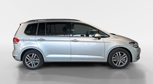 VOLKSWAGEN TOURAN MONOVOLUMEN COMPACTO 2.0 TDI 110KW DSG LIFE 150 5P 7 Plazas