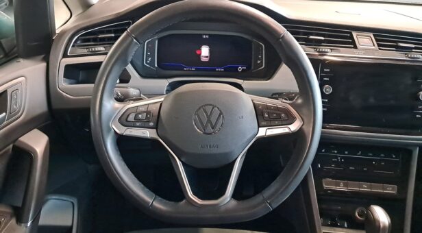 VOLKSWAGEN TOURAN MONOVOLUMEN COMPACTO 2.0 TDI 110KW DSG LIFE 150 5P 7 Plazas