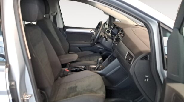 VOLKSWAGEN TOURAN MONOVOLUMEN COMPACTO 2.0 TDI 110KW DSG LIFE 150 5P 7 Plazas
