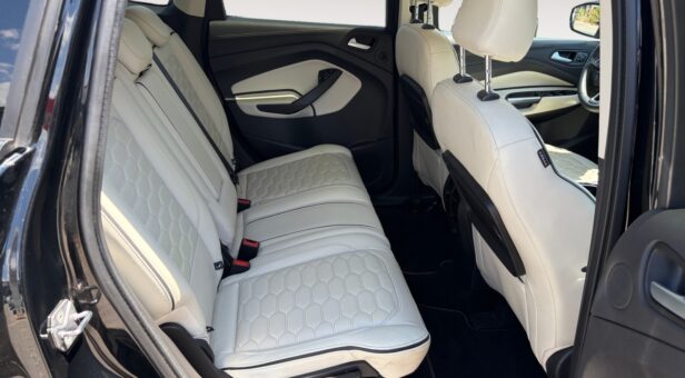 FORD KUGA 2.0 TDCI VIGNALE AUTO 4WD POWERSHIFT 180 5p