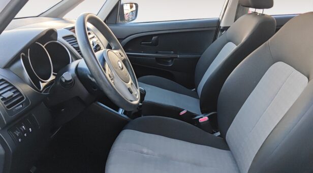 KIA VENGA MONOVOLUMEN COMPACTO 1.4 CVVT DRIVE 90 5p