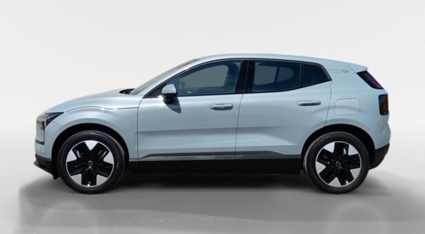 VOLVO EX30 TODOTERRENO BEV 69KWH SINGLE MOTOR EXTEND RANGE CORE 272 5p