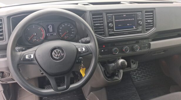 VOLKSWAGEN COMERCIALES LCV CRAFTER 35 Furgón Batalla Media L3H2 2.0 TDI FWD 103 kW (140 CV) 6 Vel. 3500 kg