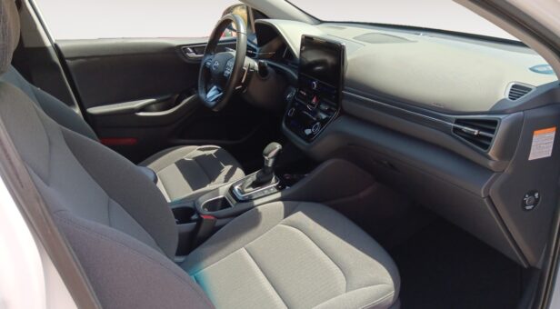 HYUNDAI IONIQ 9 BERLINA CON PORTON 1.6 GDI PHEV TECNO DCT 141 5p