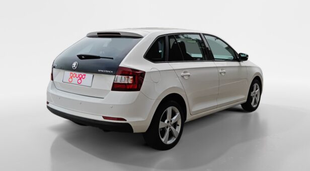 SKODA RAPID BERLINA CON PORTON 1.2 TSI AMBITION 86 5p