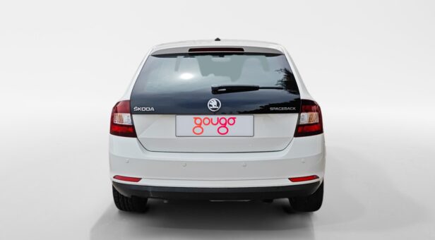 SKODA RAPID BERLINA CON PORTON 1.2 TSI AMBITION 86 5p