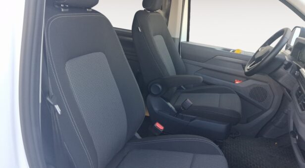 VOLKSWAGEN CARAVELLE MONOVOLUMEN 2.0 TDI 110KW SWB 150 4P 8 Plazas