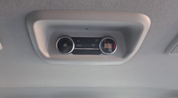 VOLKSWAGEN CARAVELLE MONOVOLUMEN 2.0 TDI 110KW SWB 150 4P 8 Plazas