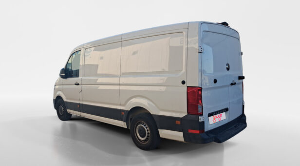 VOLKSWAGEN COMERCIALES LCV CRAFTER 35 FURGON BATALLA MEDIA L3H2 2.0 TDI FWD 103 KW (140 cv) AUT 8 VEL. 3500 KG
