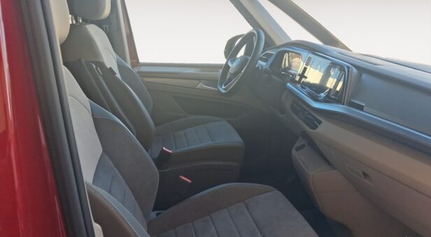 VOLKSWAGEN COMERCIALES LCV MULTI VAN LIFE 1.5 EHYBRID 130 KW (177 cv) / 100 KW (136 CV) DSG 6 VEL. 4MOTION 19,7 KWH