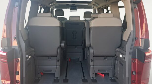 VOLKSWAGEN COMERCIALES LCV MULTI VAN LIFE 1.5 EHYBRID 130 KW (177 cv) / 100 KW (136 CV) DSG 6 VEL. 4MOTION 19,7 KWH
