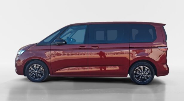 VOLKSWAGEN COMERCIALES LCV MULTI VAN LIFE 1.5 EHYBRID 130 KW (177 cv) / 100 KW (136 CV) DSG 6 VEL. 4MOTION 19,7 KWH VOLKSWAGEN COMERCIALES LCV MULTI VAN LIFE 1.5 EHYBRID 130 KW (177 cv) / 100 KW (136 CV) DSG 6 VEL. 4MOTION 19,7 KWH