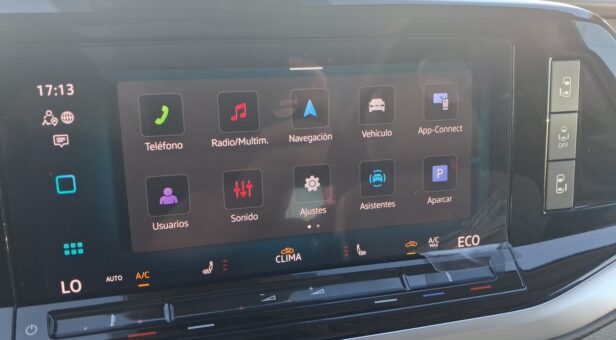 VOLKSWAGEN COMERCIALES LCV MULTI VAN LIFE 1.5 EHYBRID 130 KW (177 cv) / 100 KW (136 CV) DSG 6 VEL. 4MOTION 19,7 KWH VOLKSWAGEN COMERCIALES LCV MULTI VAN LIFE 1.5 EHYBRID 130 KW (177 cv) / 100 KW (136 CV) DSG 6 VEL. 4MOTION 19,7 KWH