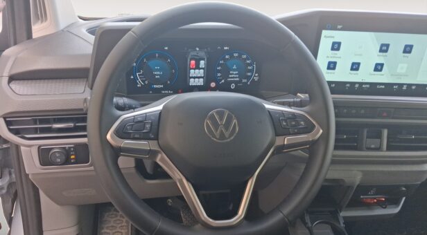 VOLKSWAGEN COMERCIALES LCV CARAVELLE CARAVELLE BATALLA CORTA 2.0 TDI 110 KW (150 cv) AUT 8 VEL.