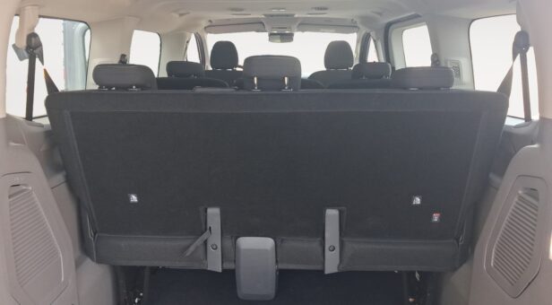 VOLKSWAGEN COMERCIALES LCV CARAVELLE CARAVELLE BATALLA CORTA 2.0 TDI 110 KW (150 cv) AUT 8 VEL.