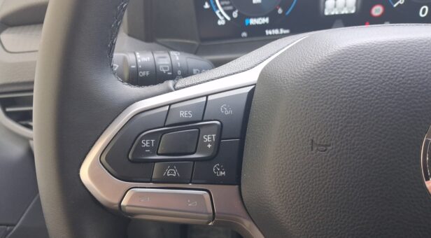 VOLKSWAGEN COMERCIALES LCV CARAVELLE CARAVELLE BATALLA CORTA 2.0 TDI 110 KW (150 cv) AUT 8 VEL.